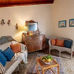 Casa Museo A' Rina - Palmento Storico Siciliano Villa Belpasso